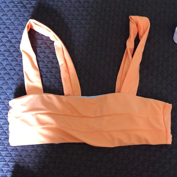 Orange bikini - Picture 2 of 4